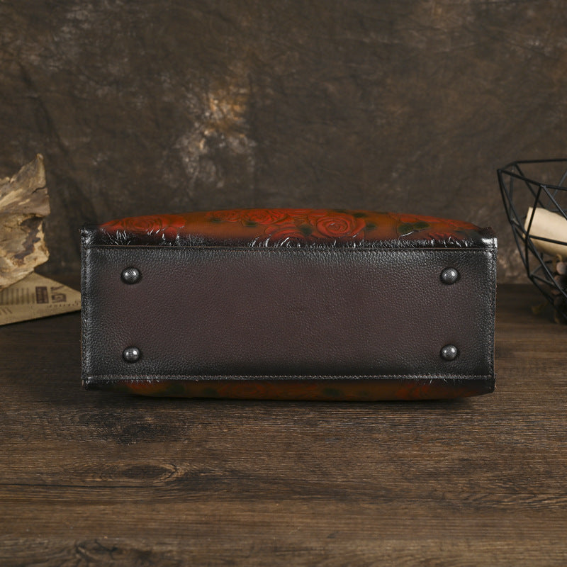 Nuova borsa a tracolla da donna in pelle bovina pieno fiore con un versatile motivo in rilievo