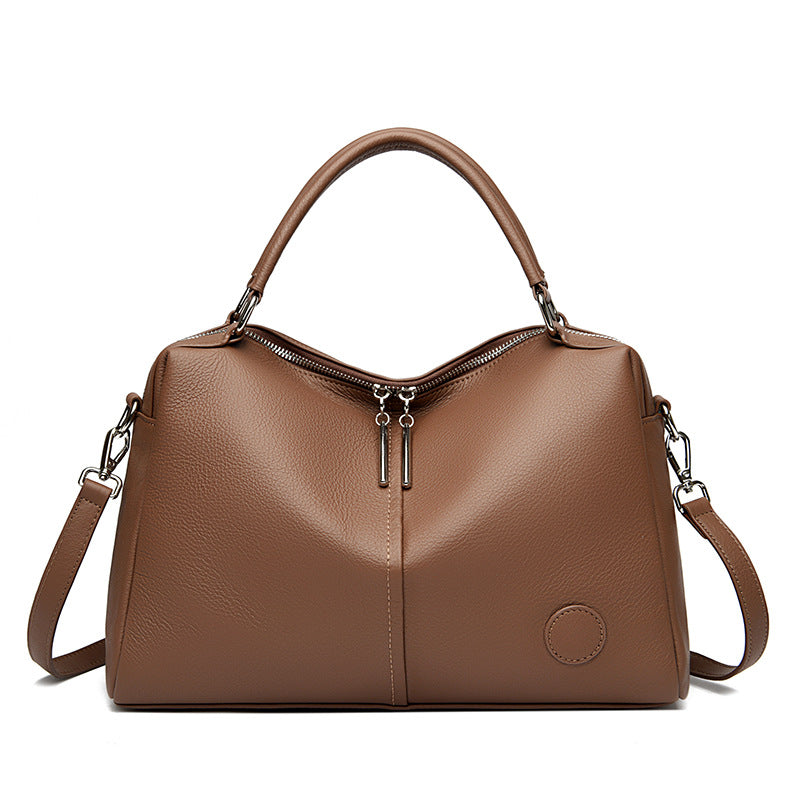 Una borsa tote spaziosa e sofisticata