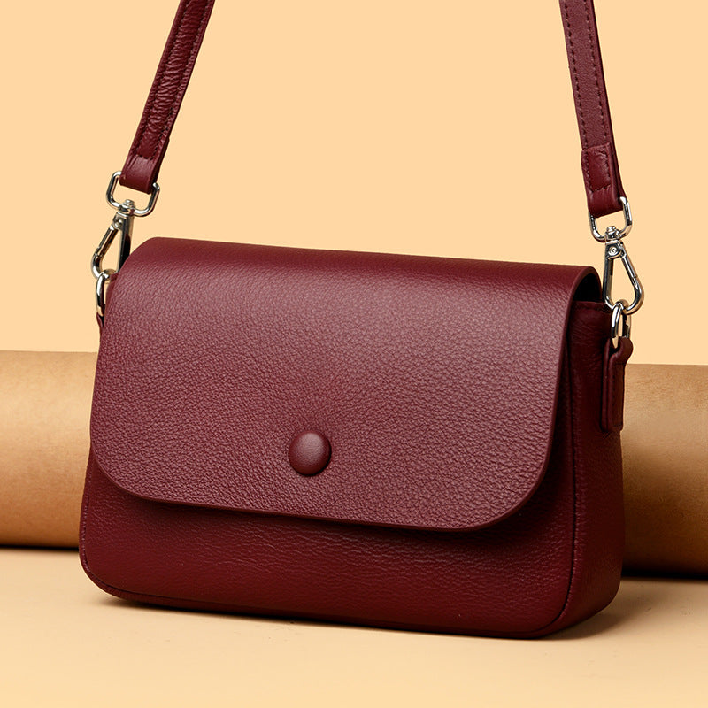 Borsa da donna semplice e alla moda, monospalla, in pelle di vacchetta.