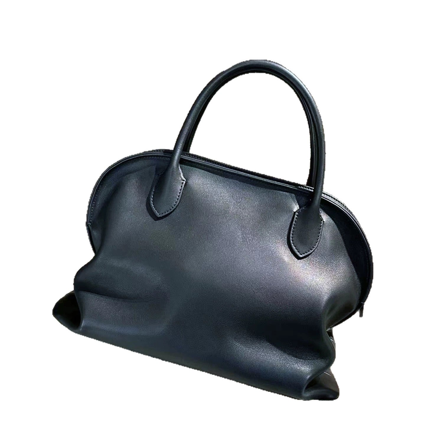 Borsa Shell in Vera Pelle Bovina — Old Money Minimalismo Assoluto | AYA BORSE - AYA BORSE 