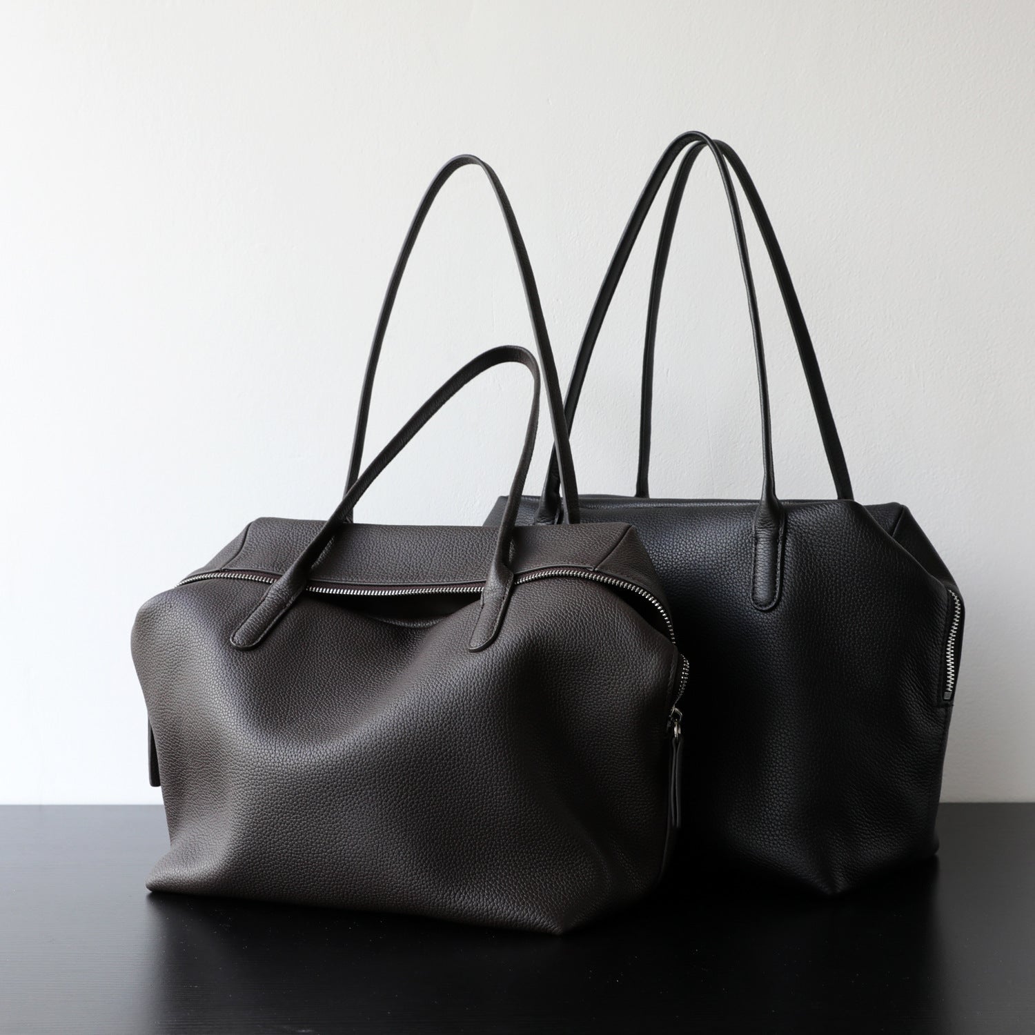 Borsa a tracolla semplice, rilassata e informale,in vera pelle - AYA BORSE
