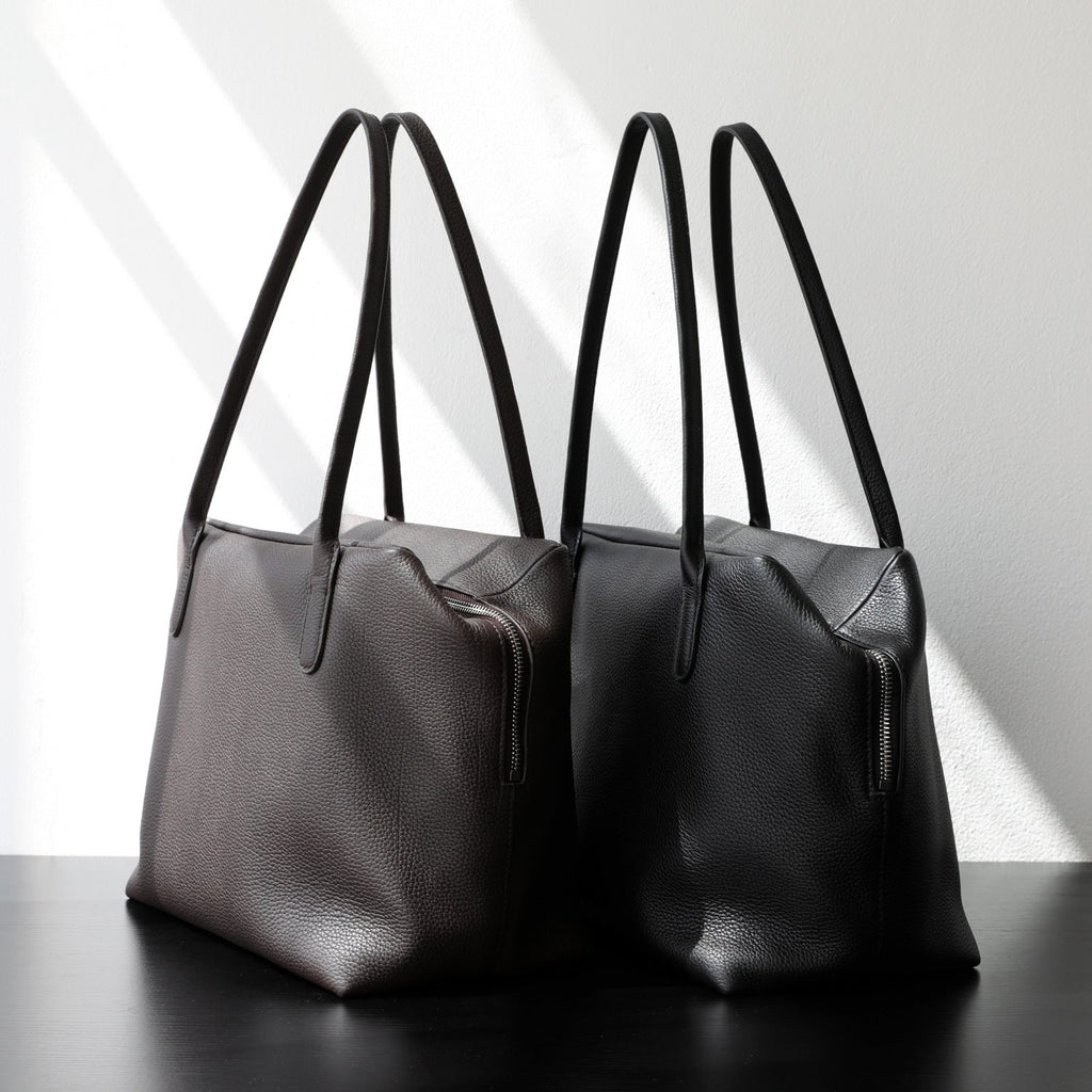 Borsa a tracolla semplice, rilassata e informale,in vera pelle - AYA BORSE