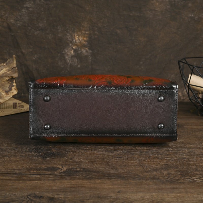 Nuova borsa a tracolla da donna in pelle bovina pieno fiore con un versatile motivo in rilievo - AYA BORSE