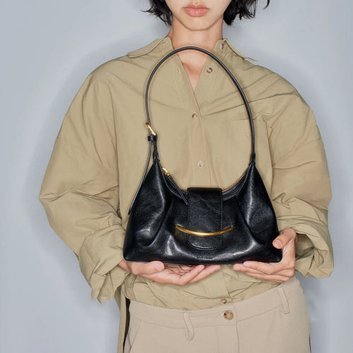 Borsa a Spalla in Vera Pelle con Dettaglio Gold — Urban Chic - AYA BORSE 