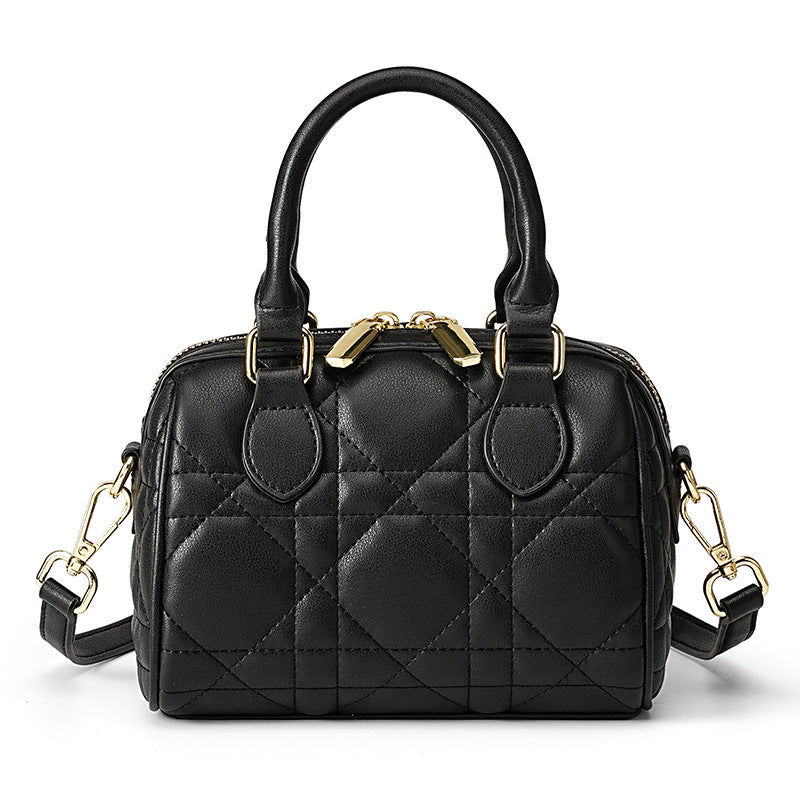 Boston Bag in Vera Pelle con Motivo Cannage — Hardware Gold - AYA BORSE 